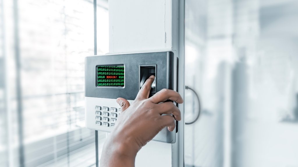 Finger scanner showing error message, highlighting the need for electronic lock repair